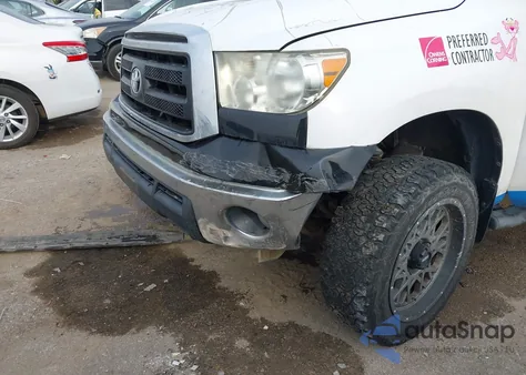 2013 Toyota Tundra Grade 4.6L V8 из США, поврежденный, VIN 5TFRM5F18DX061134